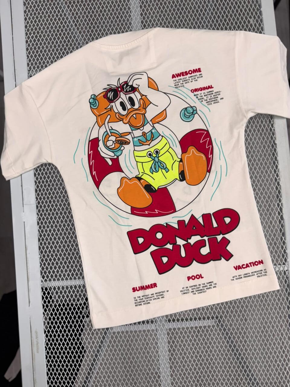 Camiseta Pato Dunald - Imagen 2