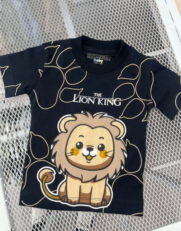 Camiseta Lion king