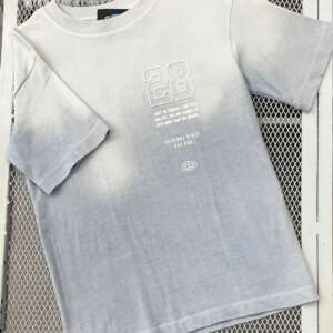 Camiseta Azul Degradado