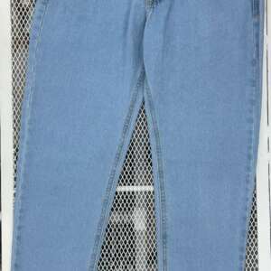 Jean Clásico Semi-Entubado Hielo