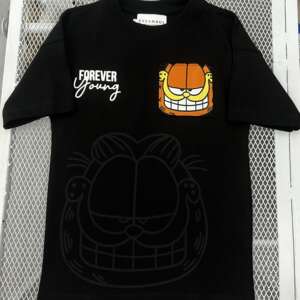 Camiseta Garfield Forever